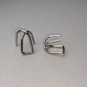 Cross Ear Cuff - Silver. No Piercing